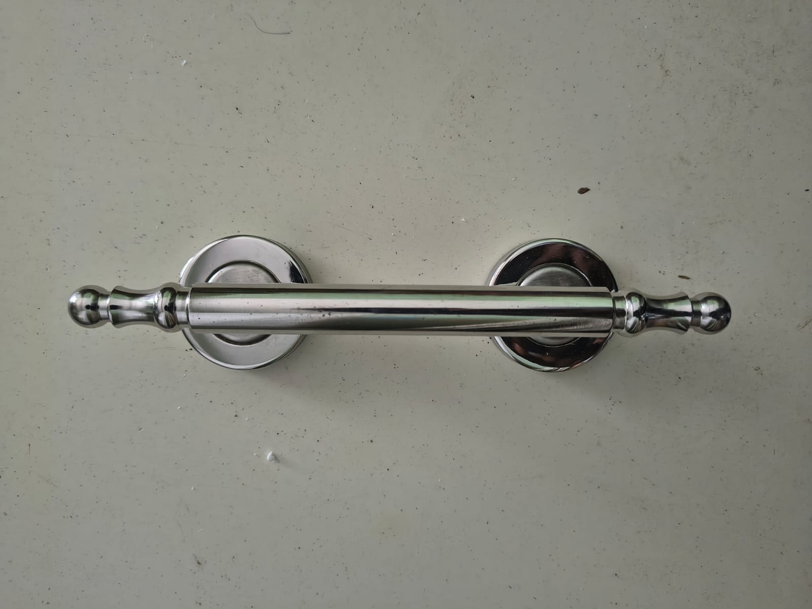 Handle A
